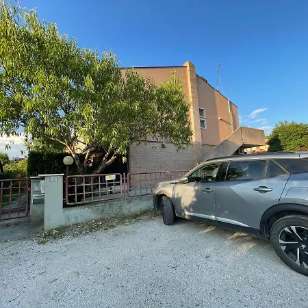 Only The 5 Tra Venezia E Treviso Apartamento San Trovaso