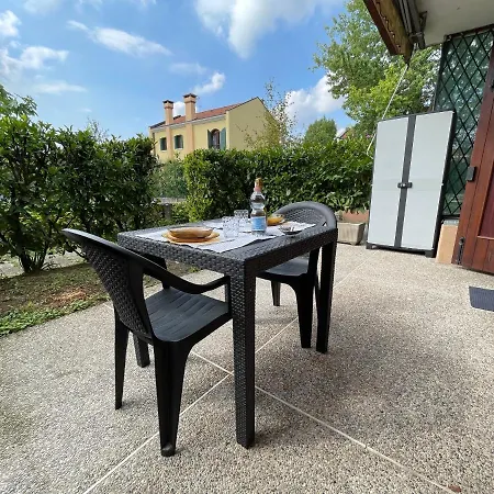 Only The 5 Tra Venezia E Treviso San Trovaso